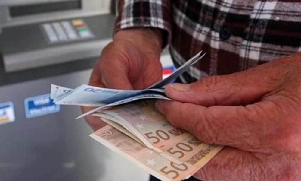Προκαταβολές συντάξεων - Δώρο Πάσχα: Ξεκινάει το μπαράζ πληρωμών